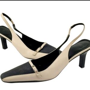 Coach Celine J460 Ladies Black/Cream Shoes Heels Pumps Sz. 10- Made In Italy